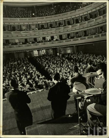 jazz-at-the-philharmonic-life-1944_1